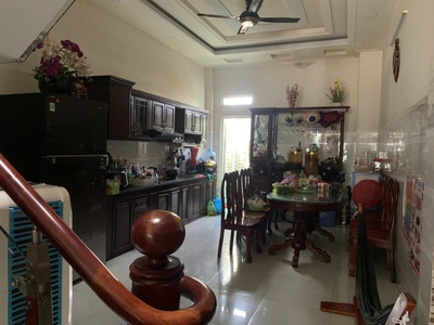 Gấp bán nhà hẻm 8m đường lò lu 68m2 3 tầng giá nhỉnh 6 tỷ quận 9 0