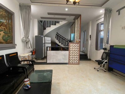 ‍♂ chủ gửi bán nhà 3 tầng kẹp kiệt ôtô 6m nằm ngay cung đường biển mang tên bác , đẹp , ngon nhất 1