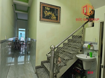 Bán nhà đẹp 1t1l 1 sân thượng, n2 d2d, gần á châu giá siêu rẻ, chỉ 6,5 tỷ 1