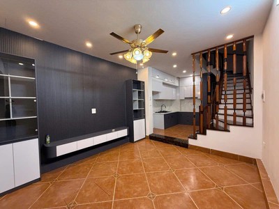 Bán nhà nguyễn khang cầu giấy nhà mới kính koong 5 tầng ô tô đỗ cửa 10,8 tỷ 1