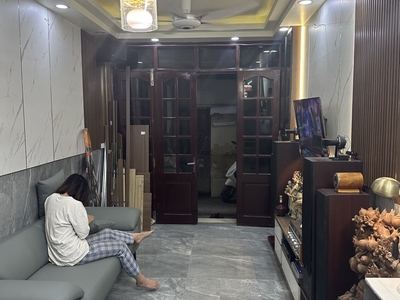 Phân lô quân đội - ngõ thông bàn cờ - 3 ngủ đủ công năng - khu vip phùng khoang 1