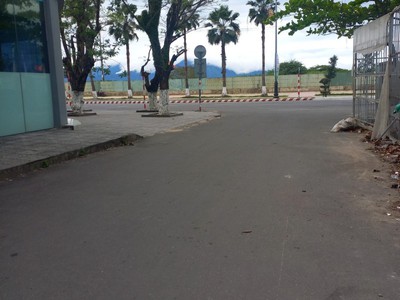 Góc kiệt ô tô 6m nguyễn tất thành gần lê độ, 65m2, 3 tầng đẹp, 5.1 tỷ 2