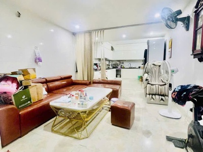 Siêu phẩm đống đa - ngõ to như phố - ô tô tránh - kinh doanh - lô góc - có sẵn ô chờ thang máy 16 0