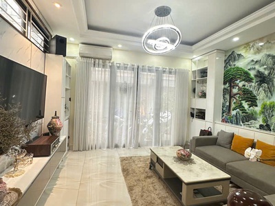 Nhà lô góc   ô tô đỗ cửa   ngọc thụy, long biên   50m    giá chỉ hơn 13 tỷ 0