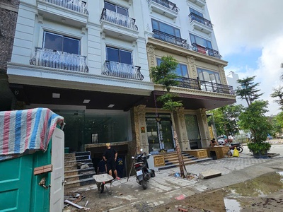 Bán ccmn lê quang đạo 95m2x7t,24pkk,mt 8m,vỉa hè ô tô tránh, ngõ thông kd, 32 tỷ 0