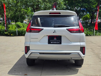 Xe: Mitsubishi Xpander Premium 2