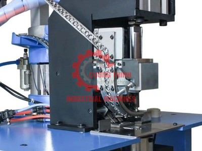 Máy đóng khoen mắt cáo   Không còn lo khoen lệch, khoen lỗi 4