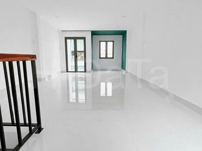 Hxh 1 trục   lê hồng phong - gần chợ hoa   4 tầng   dòng tiền 20tr/th. giá 9.x 1