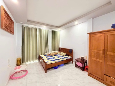 Hiếm khu tô hiệu - hòa bình 52m2  - 5 tầng mới - hxh 7m thông 3
