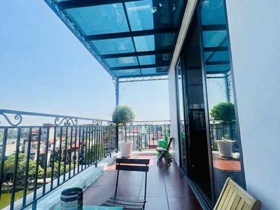 Bán nhà lô góc mặt phố long biên, 100m x 7 tầng, mặt tiền 5.8m, view hồ, ôtô tránh, kinh doanh 1