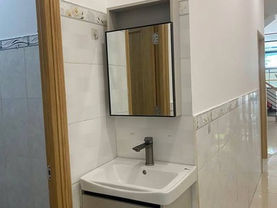 Bán nhà mặt tiền kinh doanh tôn đản   2 tầng, 90m2, đường 7m5, lề 3m    chỉ 5.45 tỷ 2