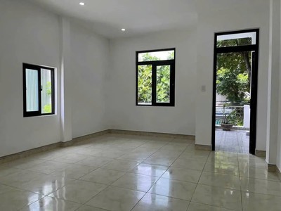 Bán nhà mặt tiền kinh doanh tôn đản   2 tầng, 90m2, đường 7m5, lề 3m    chỉ 5.45 tỷ 3