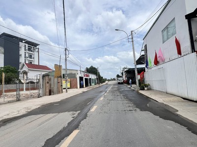 Đất ngay cầu an lộc, 300m sang nguyễn oanh gò vấp, đường to 12m 2