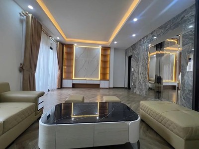 Bán nhà nguyễn văn cừ 45m2 6t, thang máy, ô tô đỗ cạnh nhà, cạnh bv tâm anh - 11.x tỷ 2