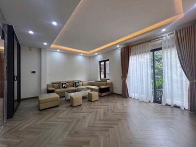 Bán nhà nguyễn văn cừ 45m2 6t, thang máy, ô tô đỗ cạnh nhà, cạnh bv tâm anh - 11.x tỷ 1