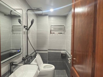 Nhà mới đẹp 5 tầng - lô góc - sổ vuông đẹp - gần ô tô - thông khu kđt hindo royal p 3