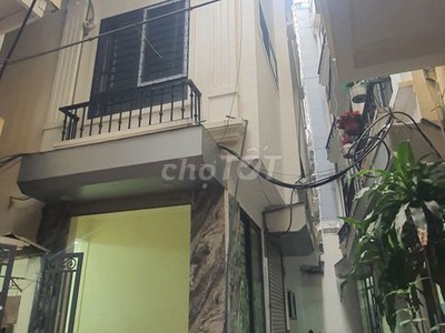 Bán nhà 5 tầng lô góc sẵn sổ duy nhất khu vực ba đình 2