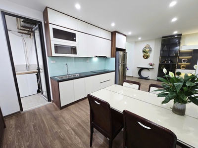 Bán căn chung cư 102m2, 3 ngủ tại trần bình - tầng đẹp - lô góc, view thoáng - hơn 6 tỷ 1