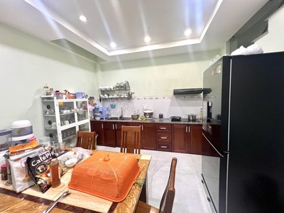 Bán nhà mới 4 tầng thống nhất gò vấp, 55m , gần bv hồng đức, 7tỷ6 1