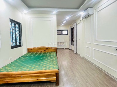 Bán nhà 5 tầng lô góc sẵn sổ duy nhất khu vực ba đình 4