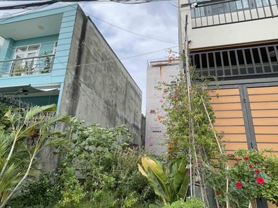 Bán đất phân lô linh đông   77m  full thổ cư   nở hậu   hẻm xe hơi   giá chỉ 5.2 tỷ 0