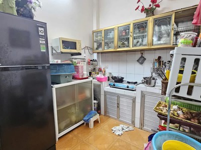 Bán nhà hoàng hoa thám 34m2. 3 tầng. mặt tiền 3.8m. giá 7.5 tỷ ba đình hà nội 4