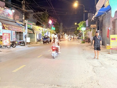 Bán nhà mặt tiền trương phước phan - gần lê văn quới, dt: 5x25m, 4 tầng - 4 pn, 15.5 tỷ 2