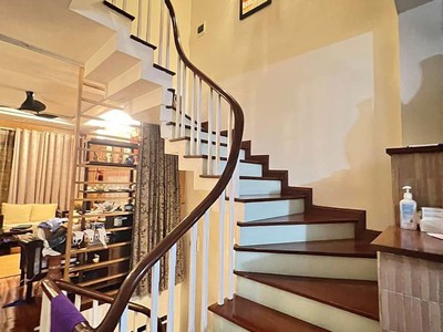 Ngõ nông, ô tô, vỉa hè, kinh doanh tốt phố võ văn dũng 53m  x 5t x mt 4.1m   19 tỷ 1