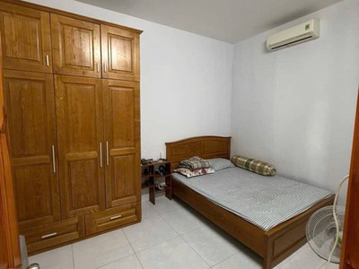 Nhà mớ 2 tầng, chiều ngang khủng 6,6m 5