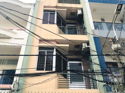 Bán ngôi nhà hẻm xe hơi phạm văn đồng quận bình thạnh dt 45m2 0