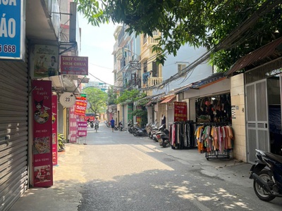 Bán đất phố thanh lân, hoàng mai 60m lô góc ô tô đỗ cửa 0