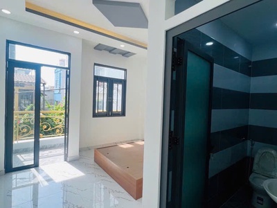Nhà mới 100 3 tầng chiến lược- sát tên lửa 3