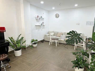 Mt kinh doanh đỉnh - khu bắc hải - tân bình - ngang cực đẹp gần 7m - dt gần 100 m2 - 3 tầng btct - 0