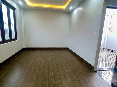 Bán nhà lô góc 4 tầng mới xây tại ngõ 46 lạch tray   trung tâm hải phòng   sân cổng rộng   giá tốt 4
