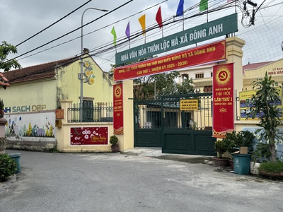 Lộc hà   đông anh  42m  đất vuông vắn   ô tô ngủ trong nhà . gía nhỉnh 4 tỷ 3