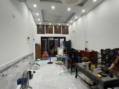  bán nhà trung tâm cầu giấy   sát phố nguyễn khang   ngõ thông   kinh doanh đỉnh   giá chỉ 14.2 1