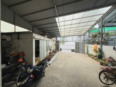  bán nhà ngọc thụy -long biên ô tô tránh   mặt tiền khủng 9.6m   thông công viên   sát tđc ngọc 2