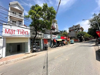 Bán nhà 4 tầng mặt phố nguyễn thái học, thị trấn phùng, xã đan phượng , hà nội 0