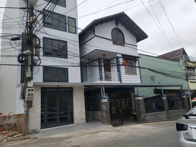 Bán nhà đẹp   trung tâm đà lạt 1