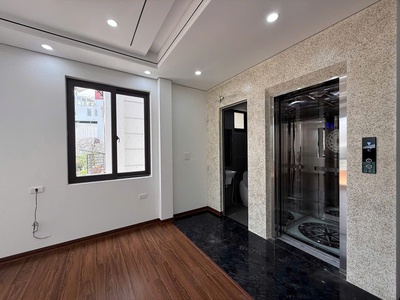 Bán nhà lạc long quân 63m, 6 tầng thang máy, 12 tỷ, ngõ thông - dòng tiền 50tr/tháng 2