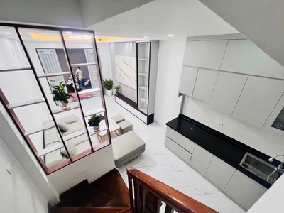 Trần quốc vượng 30m 5 tầng giá 7 tỷ 400 ngõ nông rộng thoáng 3