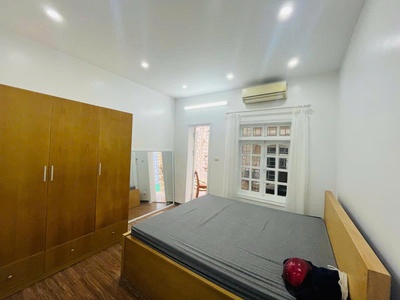 Tầng 3 tt mặt phố nguyễn phong sắc 60m, 2pn riêng, đẹp ở luôn, 3.98 tỷ 0