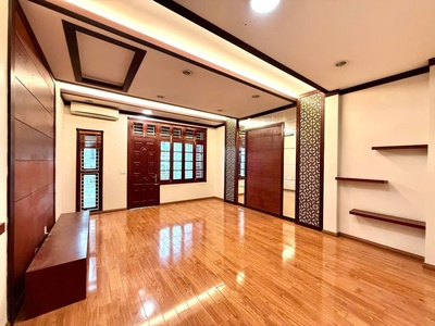 Chính chủ bán gấp 47m giá 7.5 tỷ tại ngô quyền hà đông ô tô đỗ cưa. 1