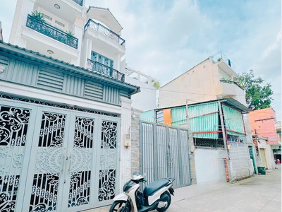 Cực hiếm - bình lợi - bình thạnh - mt hẻm 8m - nhà 4 tầng btct 94m2 - 2 st rộng lớn - định cư - gấp 1