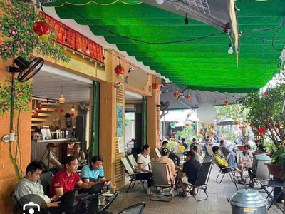 Sắp xếp:    Tin từ Mới tới Cũ góc hai mặt tiền bán cà phêĐang Bán Bán Gấp Góc 2 Mặt Tiền Quán Cà Phê 1