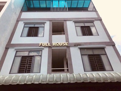 Bán CHDV Đường Bạch Đằng Quận Bình Thạnh.DT:8x19m.Giá 25 tỷ 0