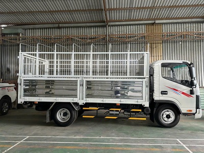 Bán xe tải JAC N250 2t3 Thùng Bạt dài 4m37 2