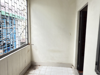 Bán nhà 2 mặt hẻm khu dân cư trung tâm   yên tĩnh. 15