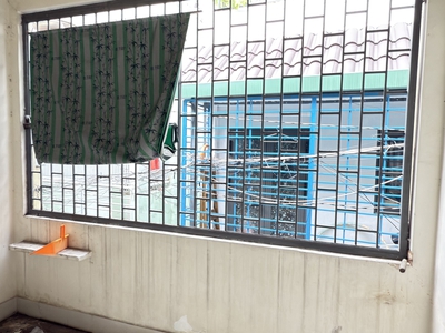 Bán nhà 2 mặt hẻm khu dân cư trung tâm   yên tĩnh. 14