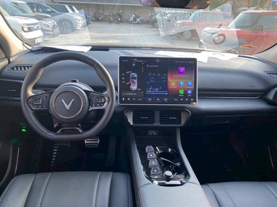 VF8 Eco Đen, VIN 23, Pin CATL, Oddo: 24.000 km, Full ADAS 5